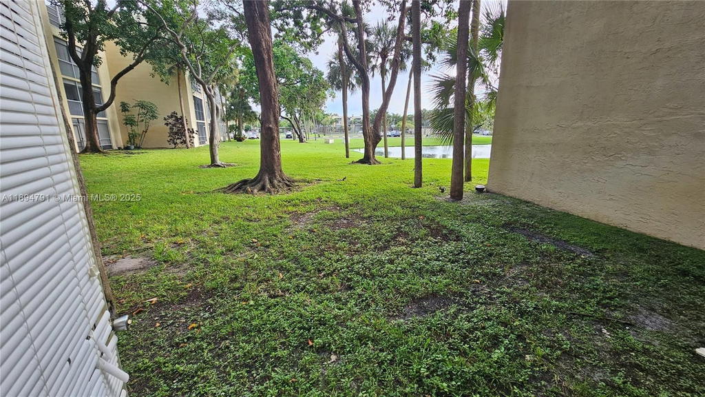 Real estate property located at 3341 47th Terrace #112, Broward, Cypress Chase North No 1, Lauderdale Lakes, FL