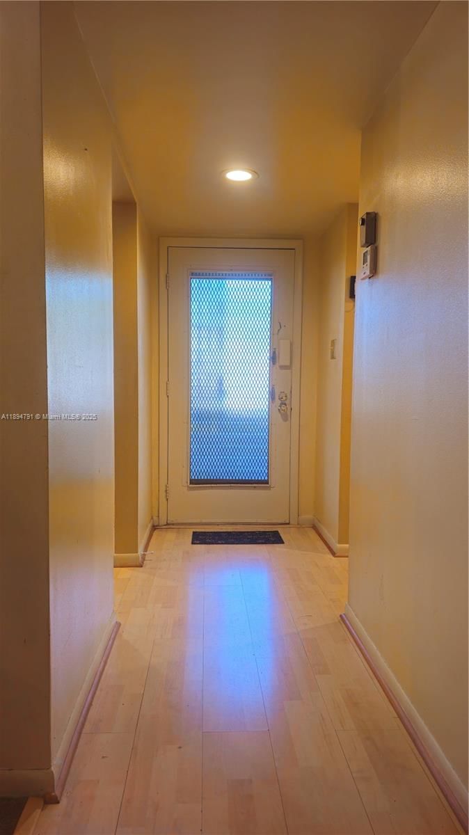 Real estate property located at 3341 47th Terrace #112, Broward, Cypress Chase North No 1, Lauderdale Lakes, FL