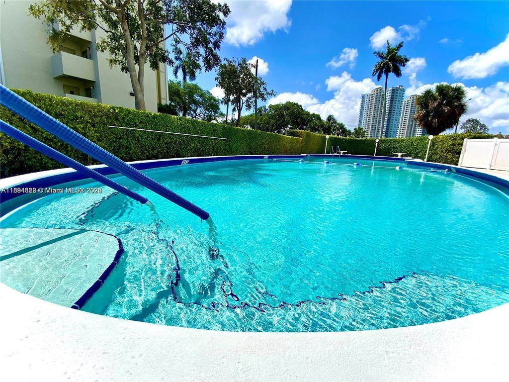 Real estate property located at 400 Diplomat Pkwy #410, Broward, Fairways Riviera North Co, Hallandale Beach, FL