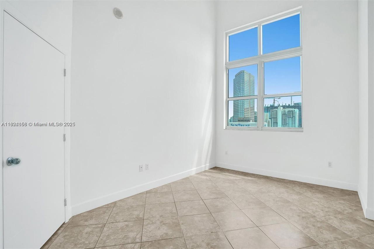 Real estate property located at 133 2nd Ave LPH3502, Miami-dade, The Loft Downtown Ii Cond, Miami, FL