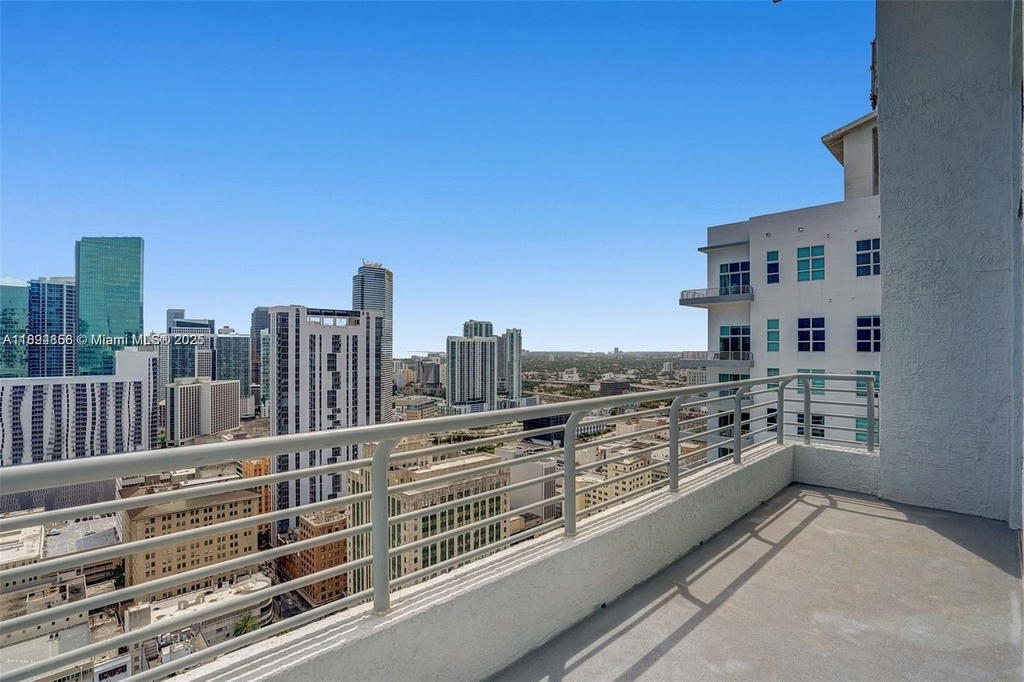 Real estate property located at 133 2nd Ave LPH3502, Miami-dade, The Loft Downtown Ii Cond, Miami, FL