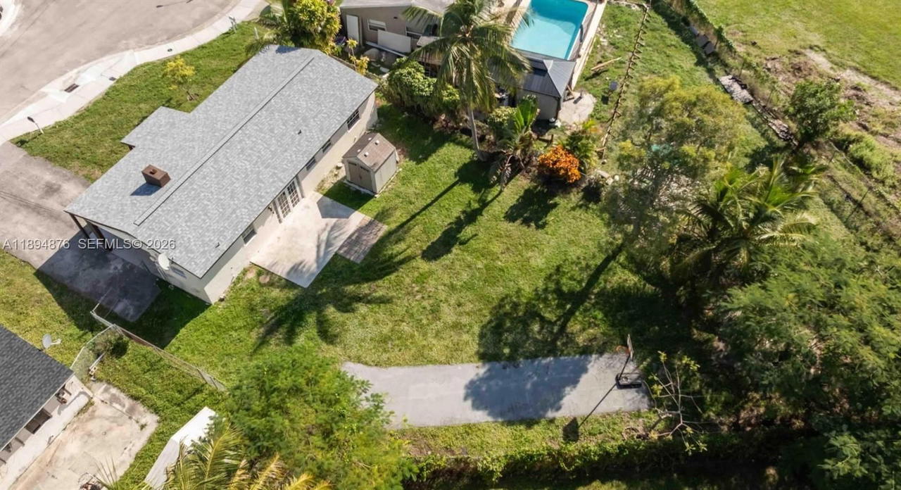Real estate property located at 2411 50th Ter, Broward, Broadview Park Revised, Fort Lauderdale, FL