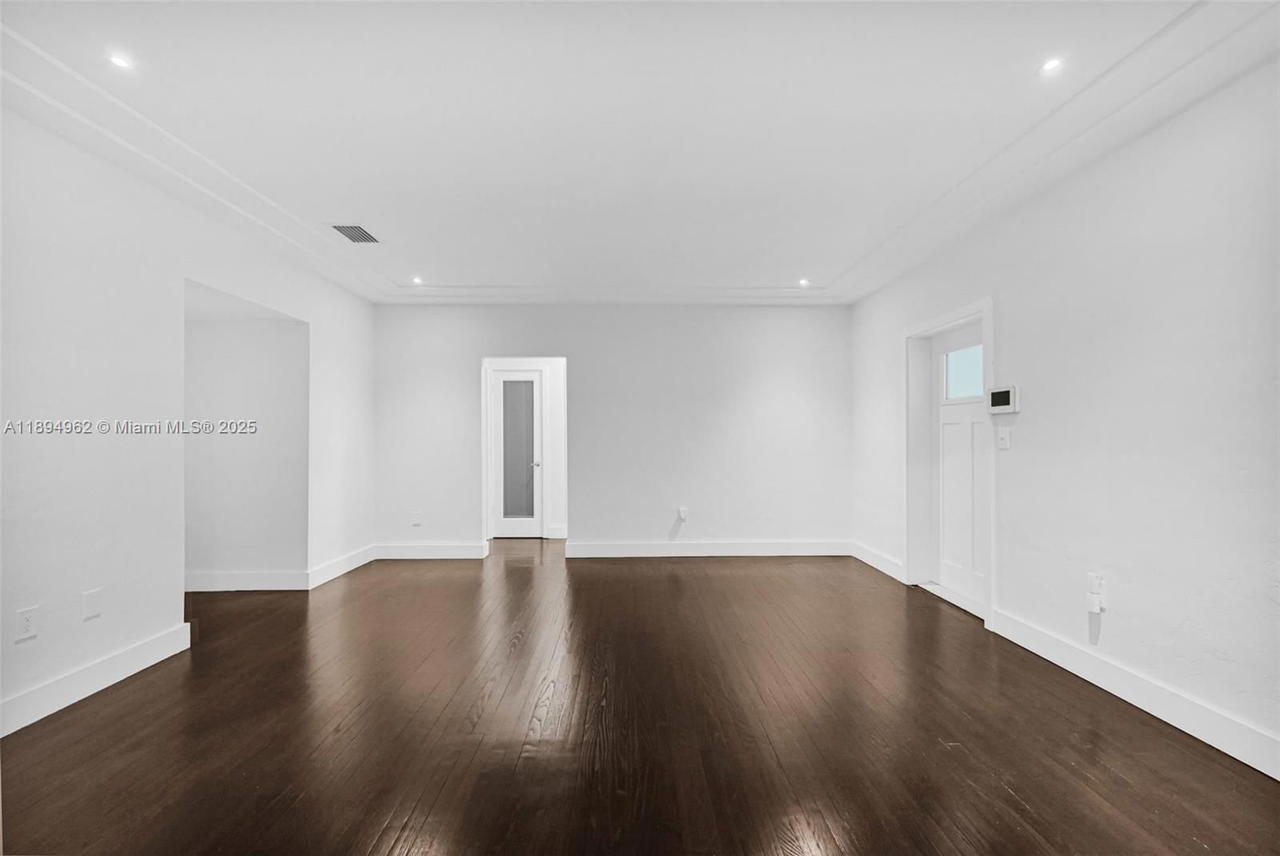 Real estate property located at 10001 Miami Ave, Miami-dade, Miami Shores Sec 1 Amd, Miami Shores, FL