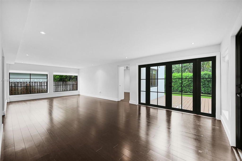 Real estate property located at 10001 Miami Ave, Miami-dade, Miami Shores Sec 1 Amd, Miami Shores, FL