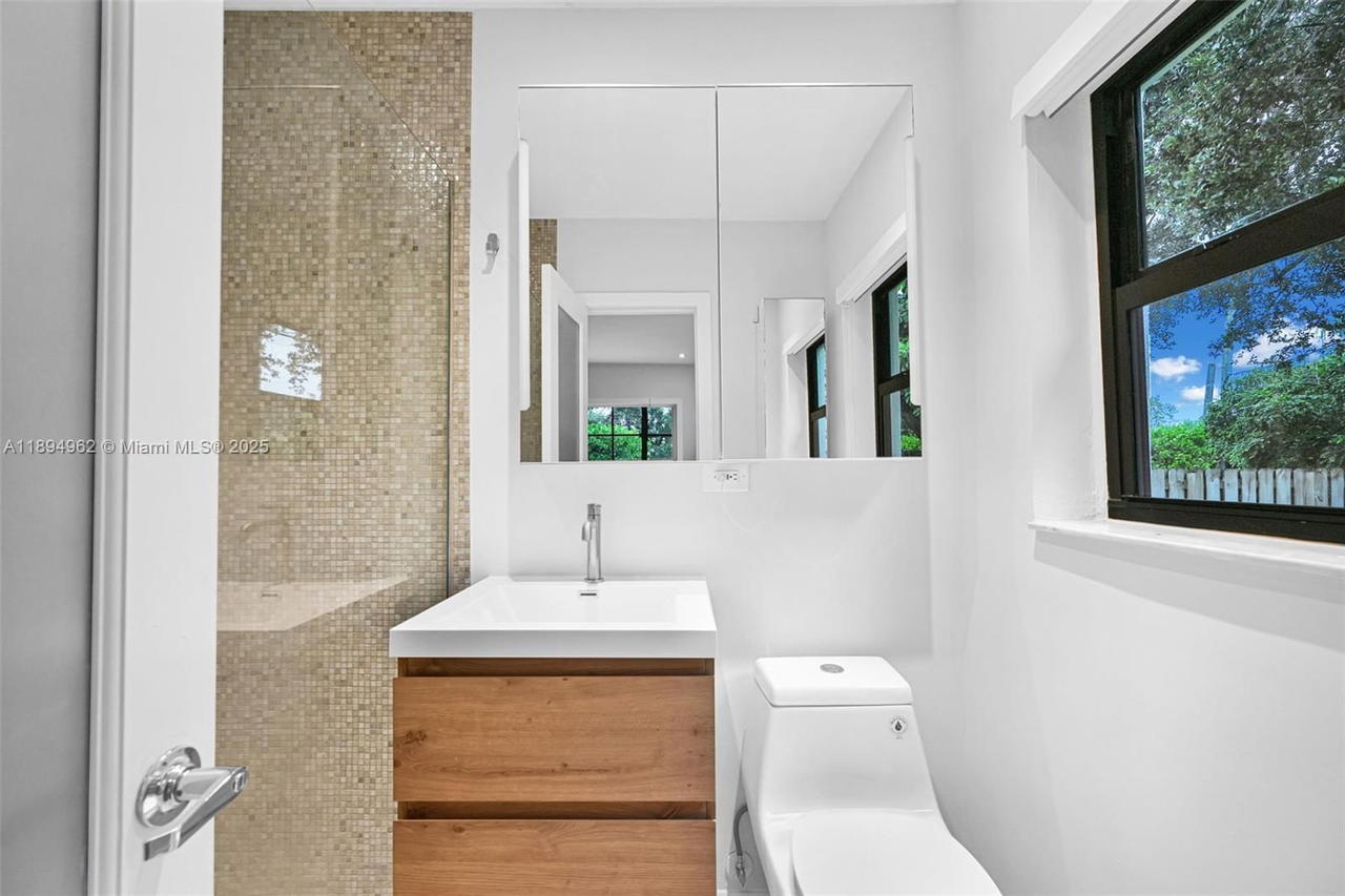 Real estate property located at 10001 Miami Ave, Miami-dade, Miami Shores Sec 1 Amd, Miami Shores, FL