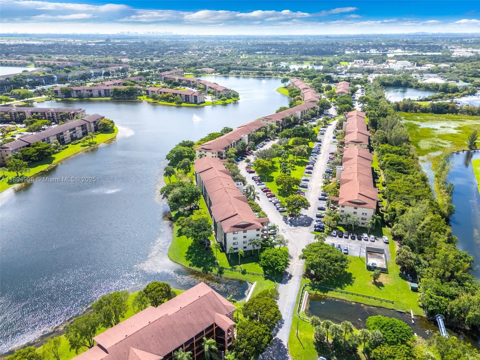 Real estate property located at 801 141st Ave #210O, Broward, Suffolk At Century Village, Pembroke Pines, FL