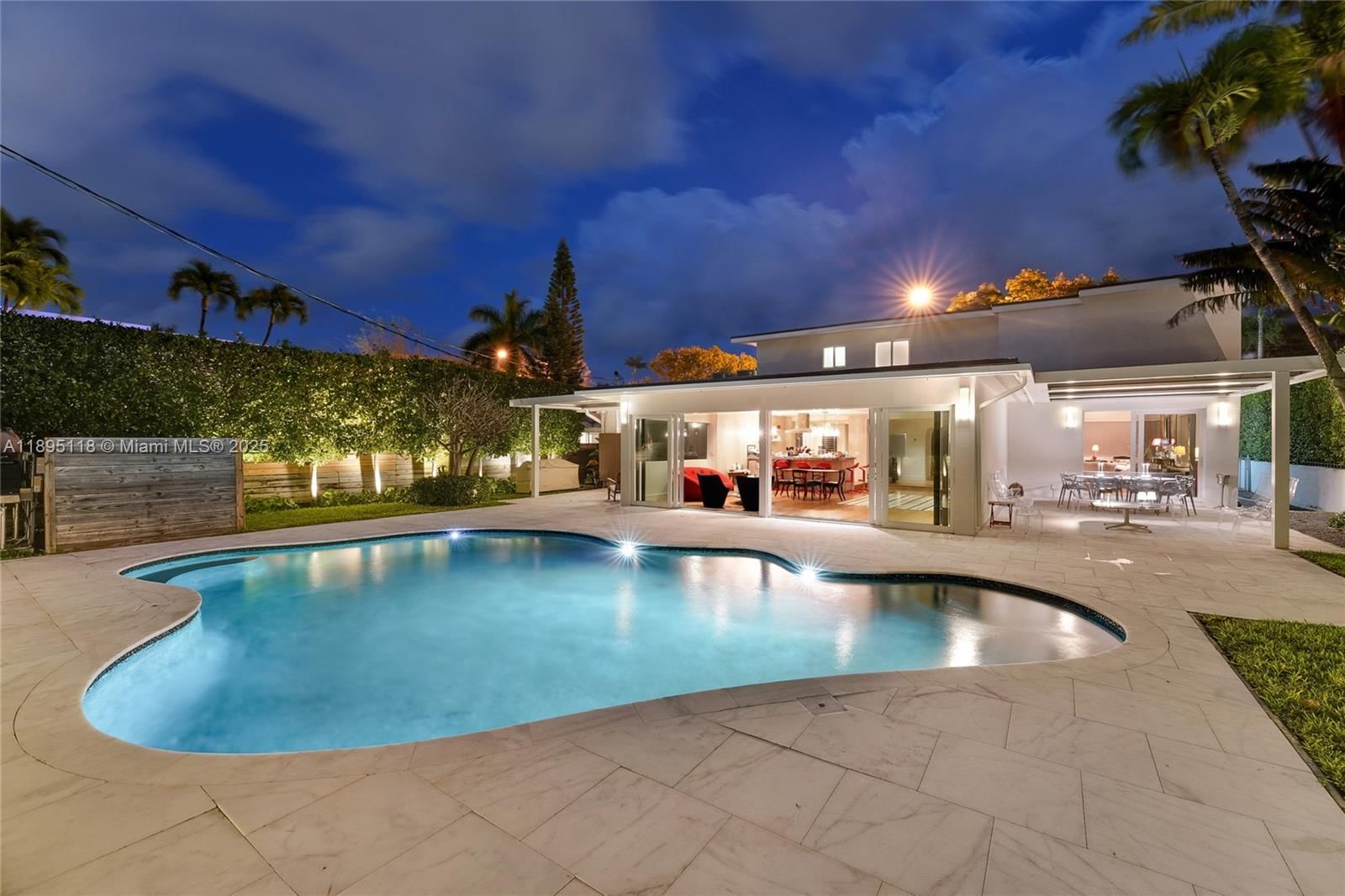 Real estate property located at 5244 Alton Rd, Miami-dade, La Gorce Golf Sub, Miami Beach, FL
