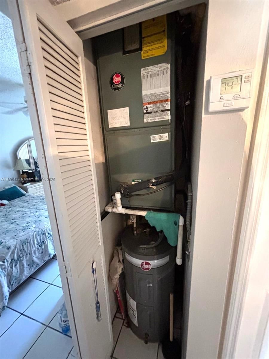 Real estate property located at 2138 6th St #201, Miami-dade, El Paraiso Condo, Miami, FL