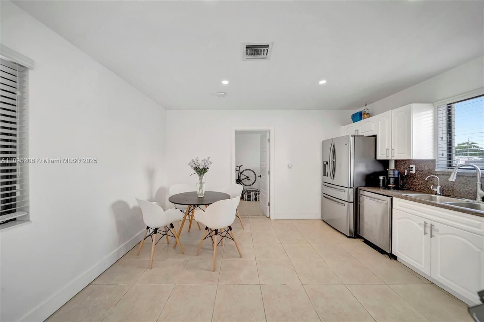 Real estate property located at 8340 178th St, Miami-dade, Palm Springs North Sec E, Hialeah, FL