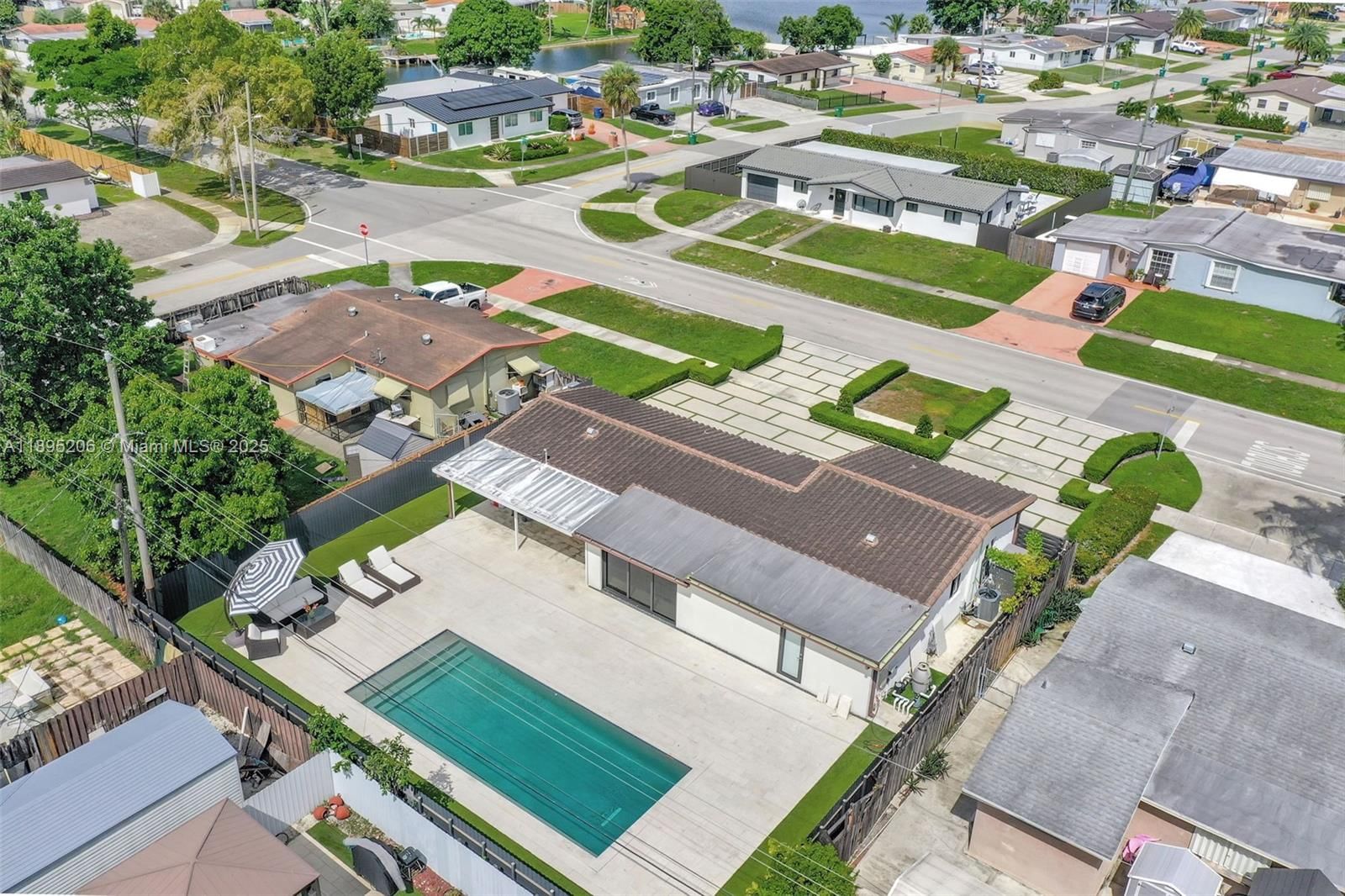 Real estate property located at 8340 178th St, Miami-dade, Palm Springs North Sec E, Hialeah, FL