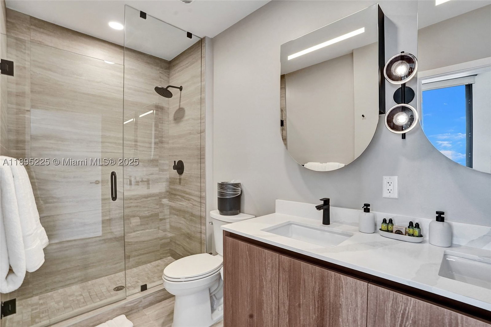 Real estate property located at 580 72nd street #2102, Miami-dade, 01, Miami Beach, FL