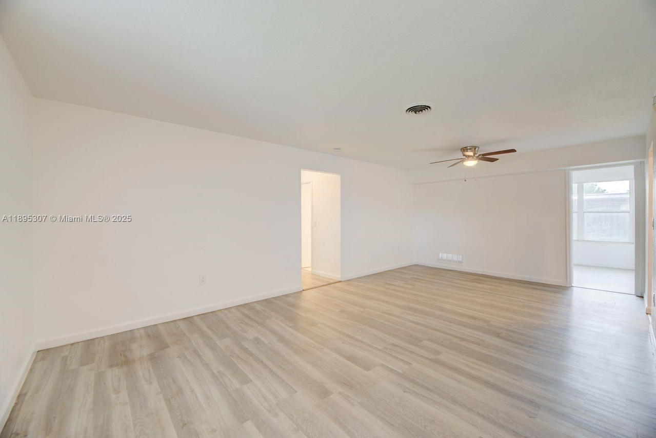 Real estate property located at 7720 15th St, Broward, Boulevard Heights Sec 8, Pembroke Pines, FL
