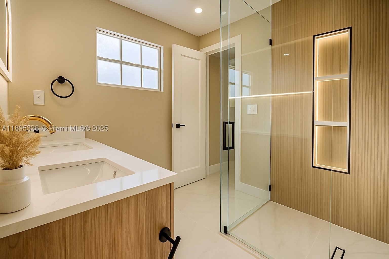 Real estate property located at 1399 38th St, Broward, Oakland Park, Oakland Park, FL