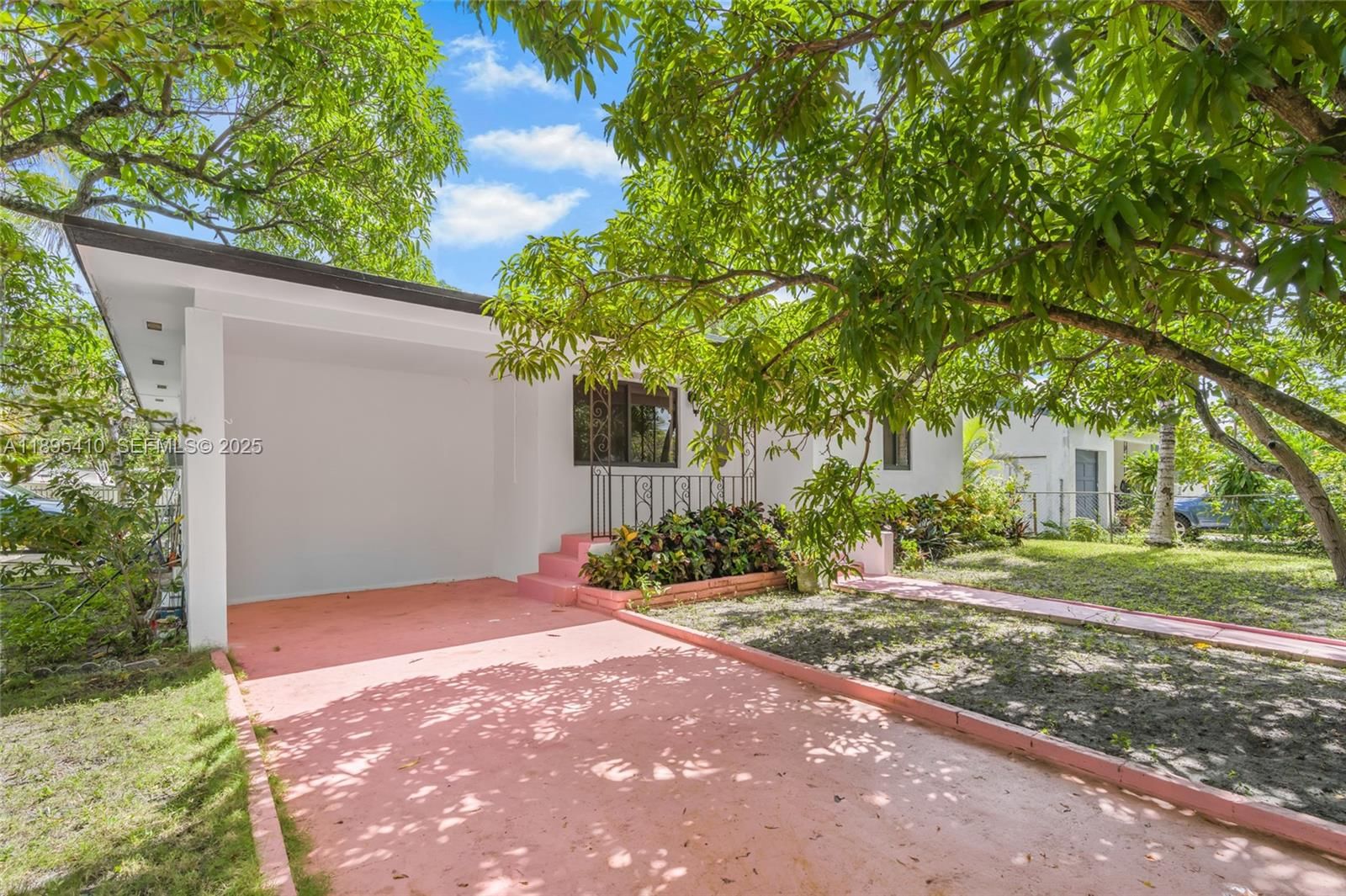 Real estate property located at 12037 8th Ave, Miami-dade, North Shore Heights, North Miami, FL