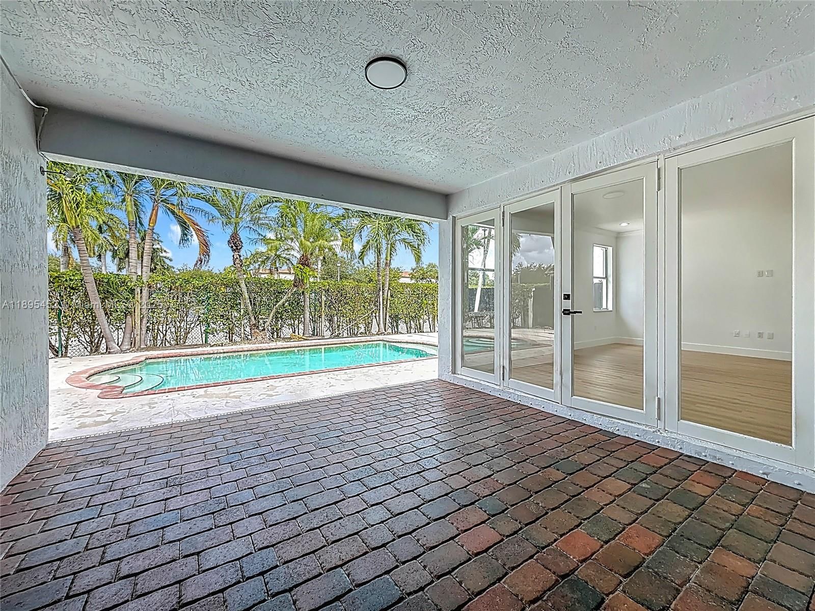 Real estate property located at 16491 64th Ter, Miami-dade, Crestview Lakes 2nd Addn, Miami, FL
