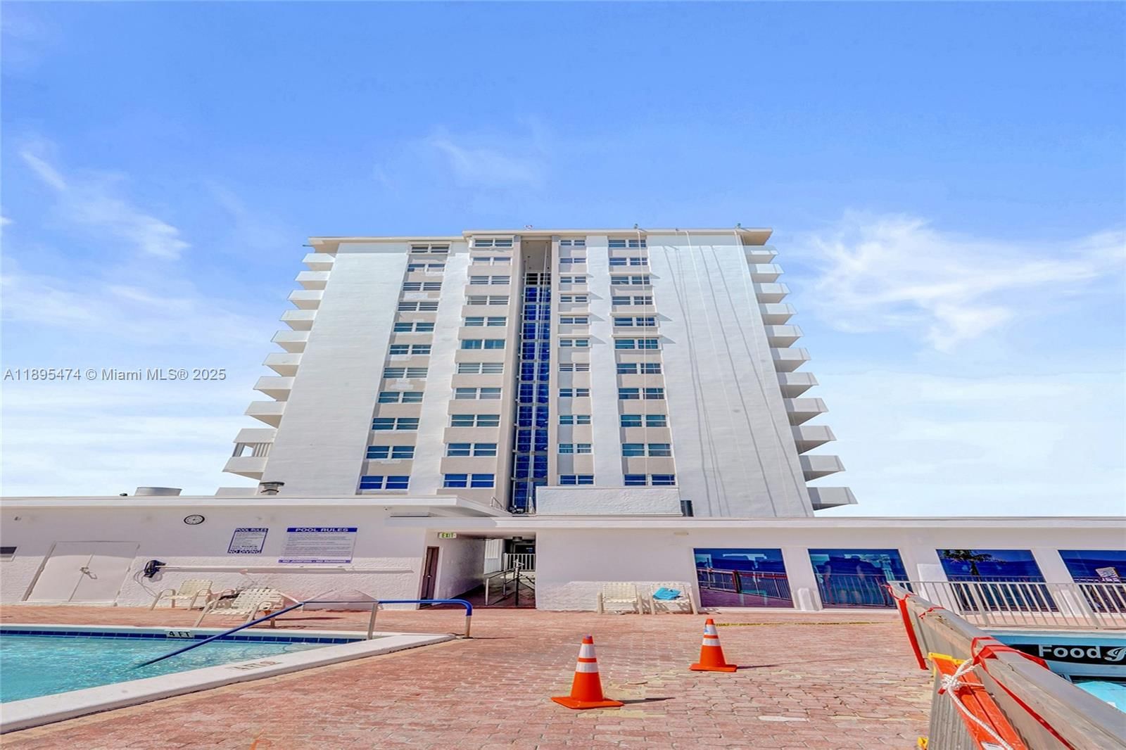 Real estate property located at 3111 Ocean Dr #302, Broward, Hollywood Towers Condo, Hollywood, FL