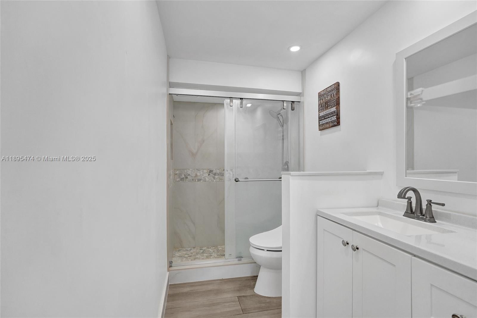 Real estate property located at 3111 Ocean Dr #302, Broward, Hollywood Towers Condo, Hollywood, FL