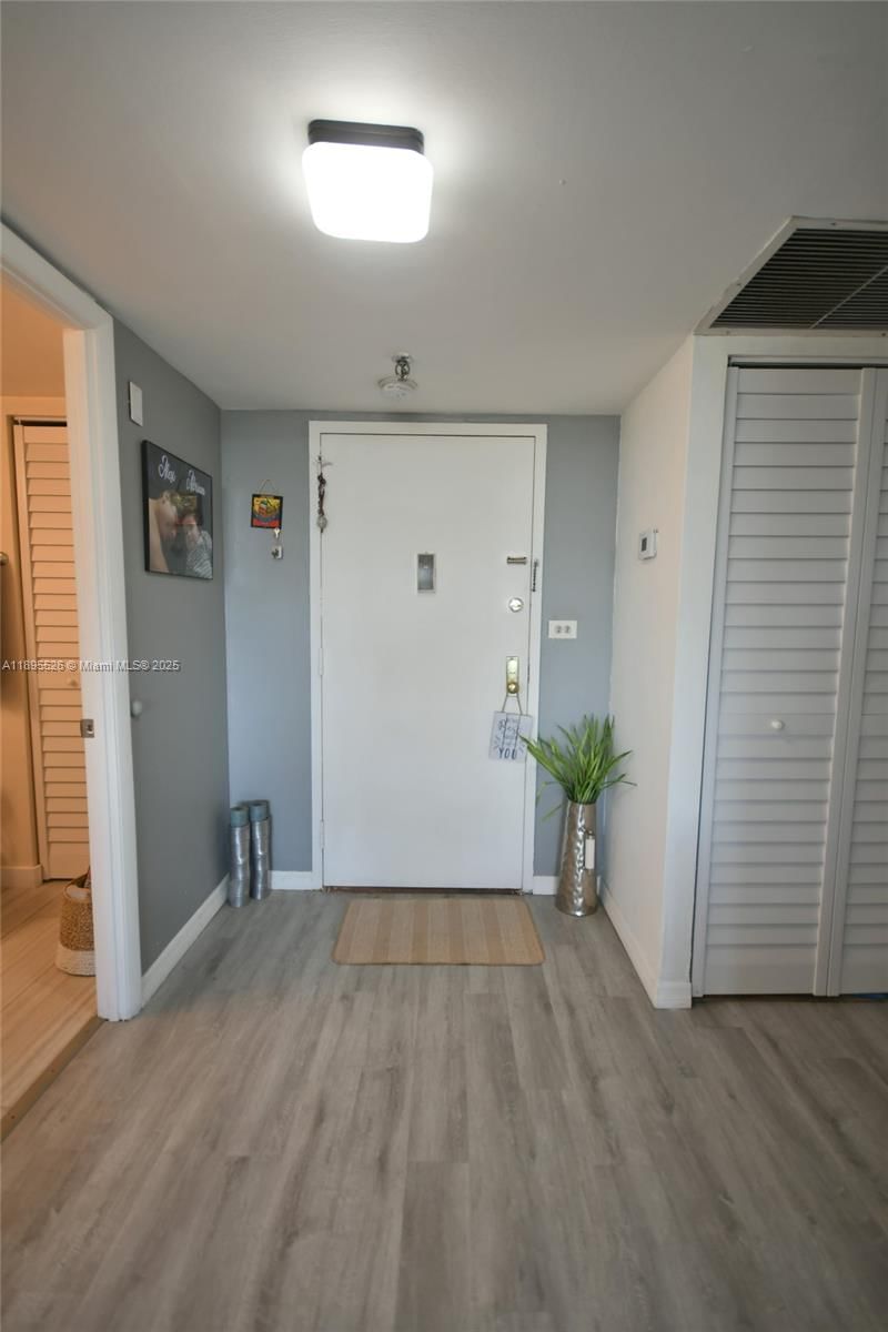 Real estate property located at 671 195th St #416-E, Miami-dade, Cedar Glenn Condo Apts Ea, Miami, FL