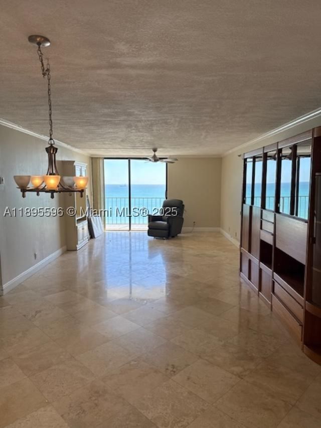 Real estate property located at 2625 Collins Ave #1507, Miami-dade, Oceanfront Plaza Condo, Miami Beach, FL