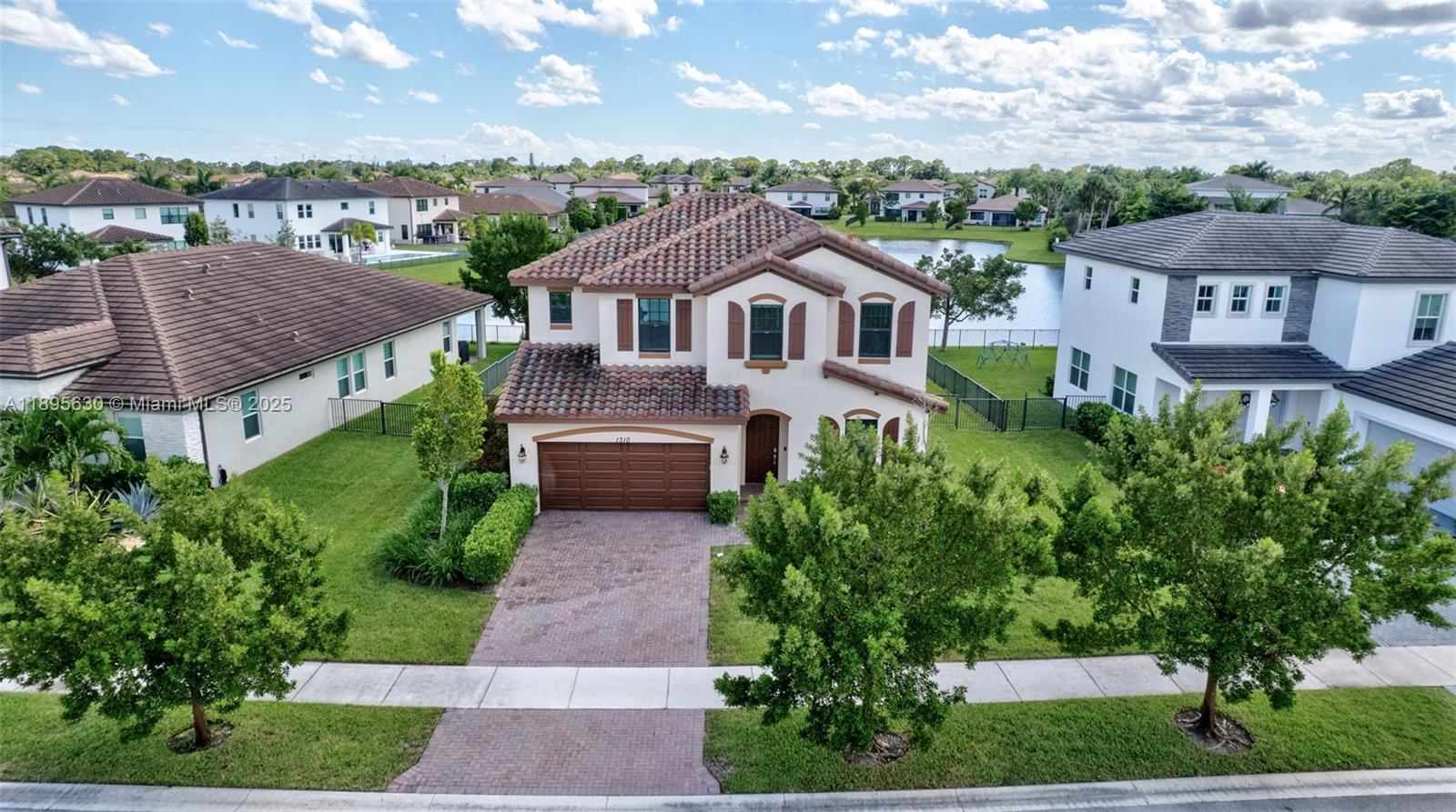 Real estate property located at 1310 Whitcombe Dr, Palm Beach, Bellasera, Royal Palm Beach, FL