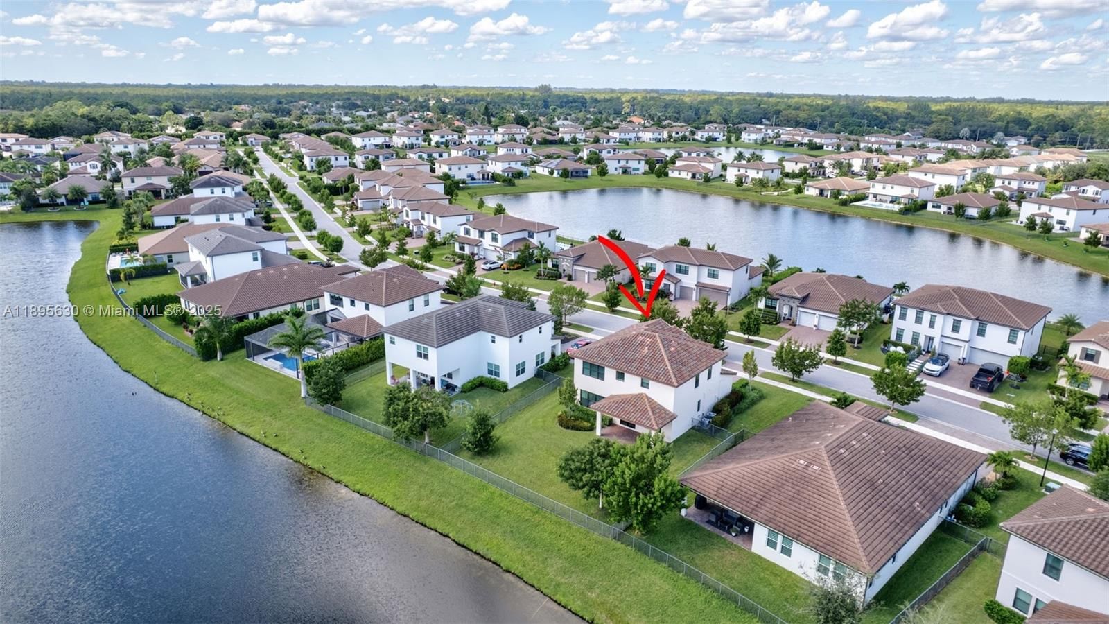 Real estate property located at 1310 Whitcombe Dr, Palm Beach, Bellasera, Royal Palm Beach, FL