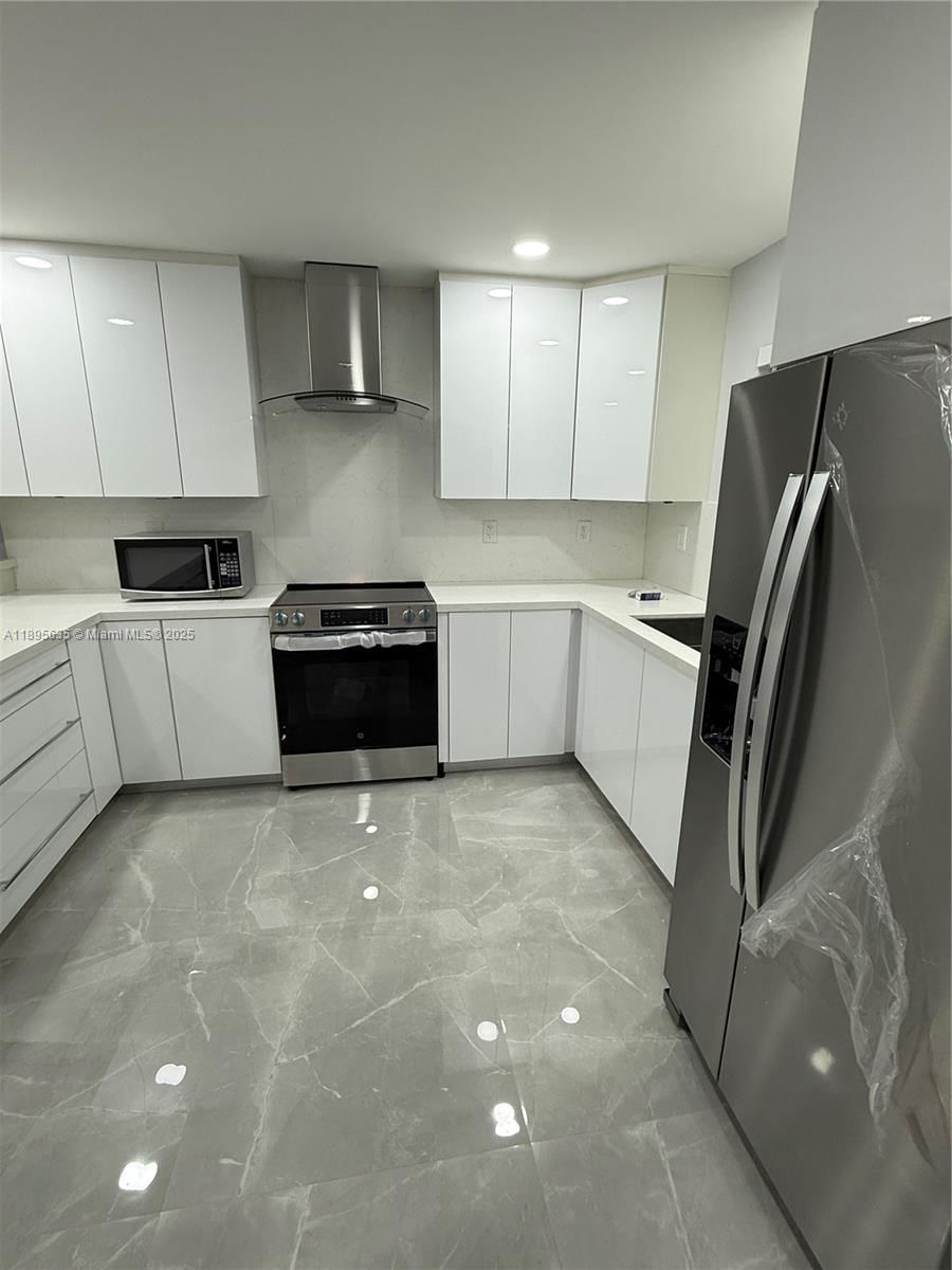 Real estate property located at 18025 49th Ave, Miami-dade, Carol City 3rd Addn, Miami Gardens, FL