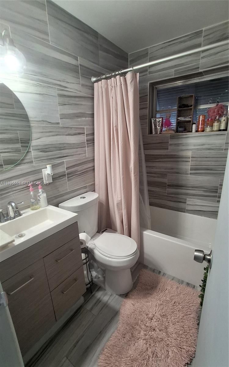 Real estate property located at 10305 149th Ter, Miami-dade, Richmond Hgts Ests 3rd Ad, Miami, FL