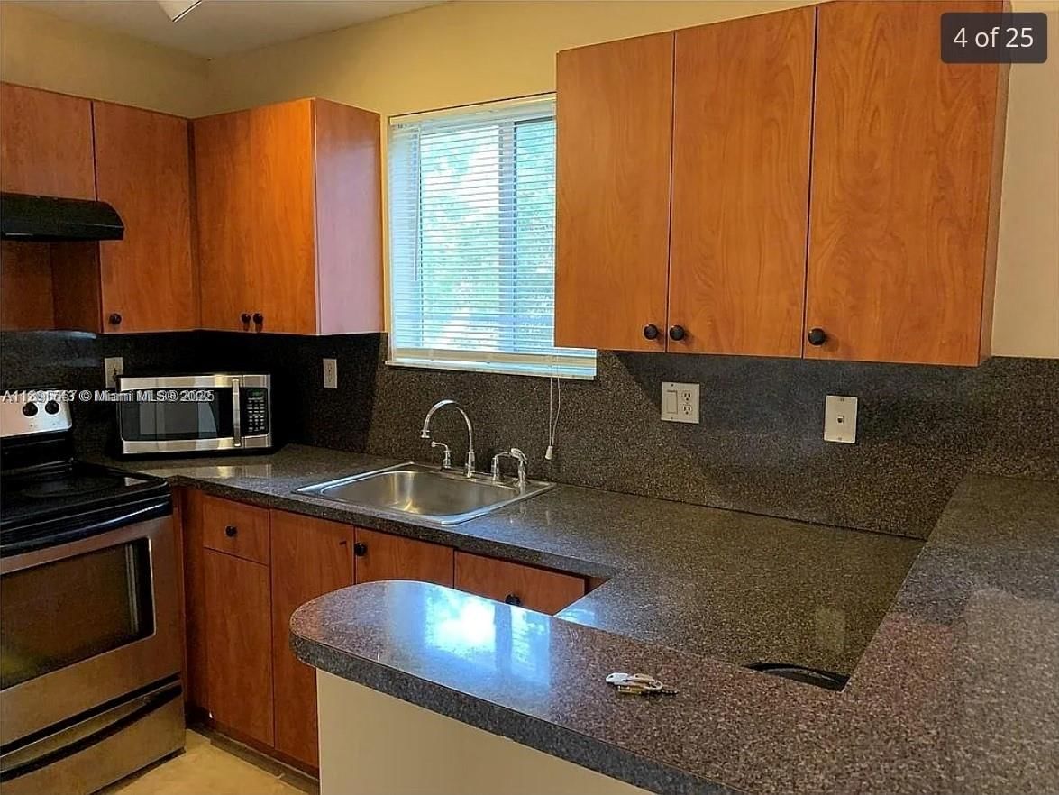 Real estate property located at 1251 29th St #201-26, Miami-dade, Venetia Gardens South Con, Homestead, FL