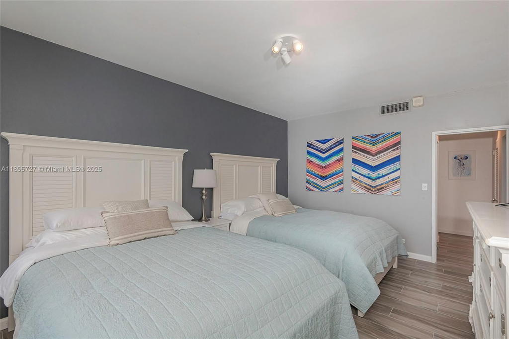 Real estate property located at 3 Island Ave #09E, Miami-dade, Belle Isle, Miami Beach, FL