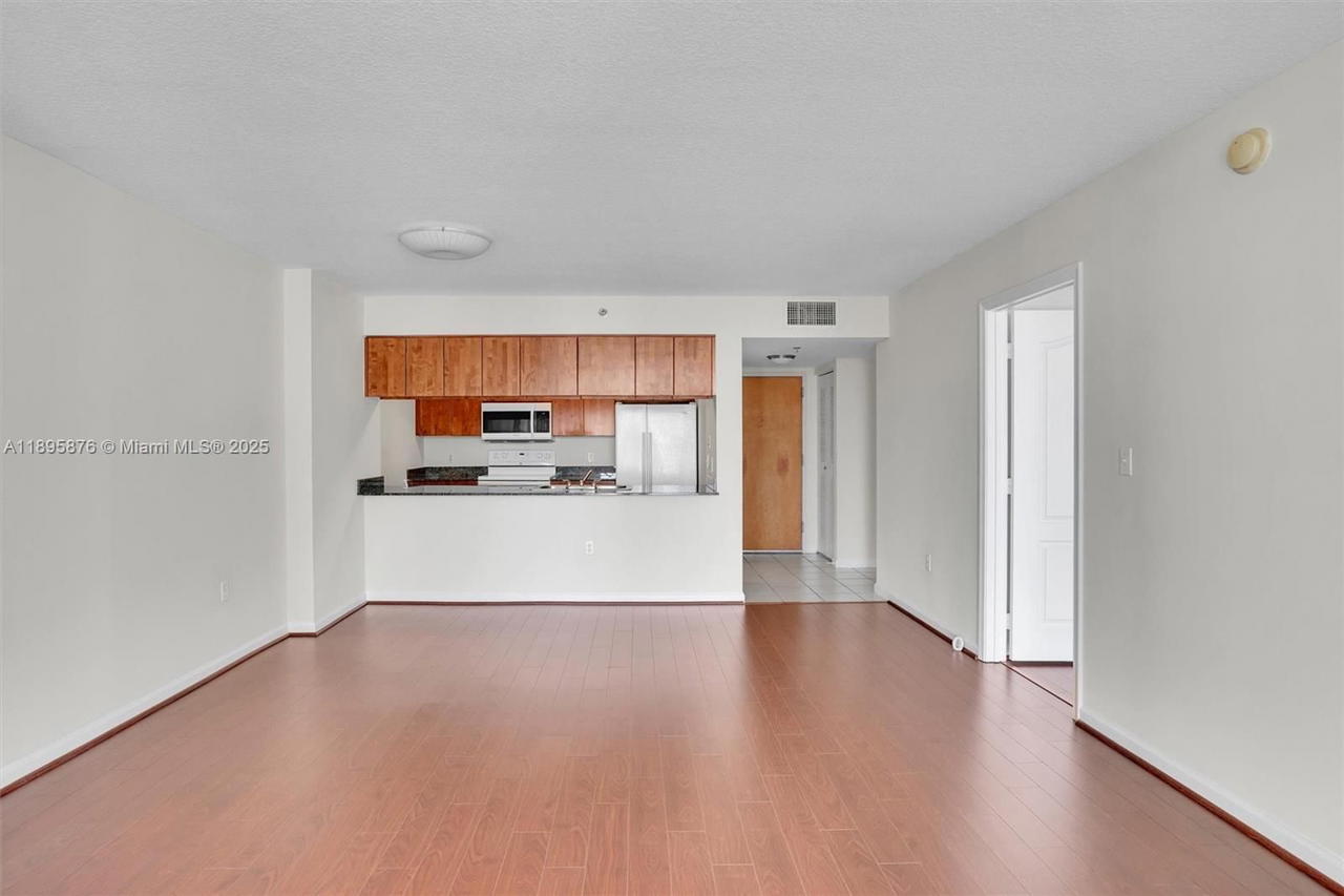 Real estate property located at 1200 Brickell Bay Dr #2821, Miami-dade, The Club At Brickell Bay, Miami, FL