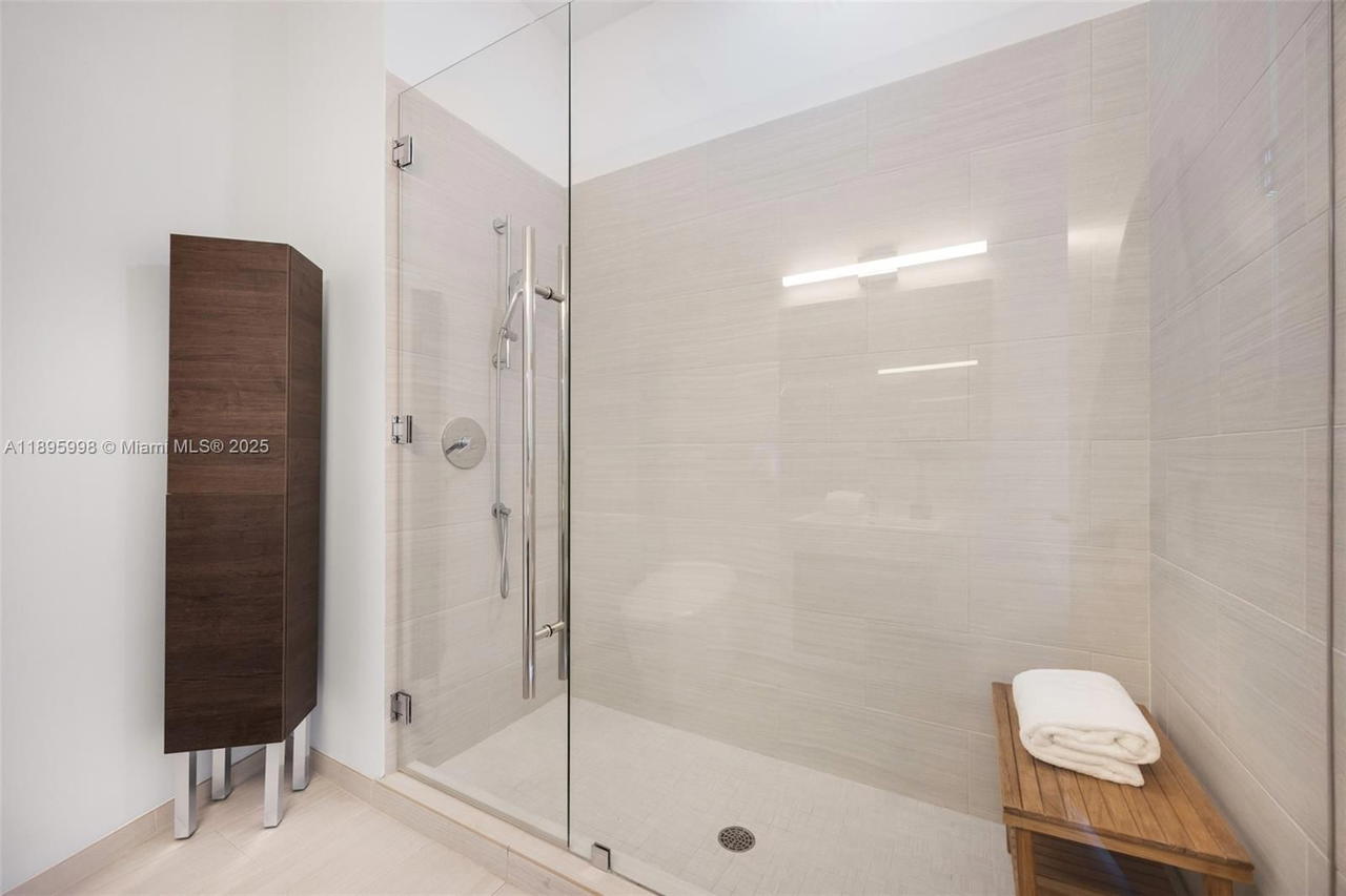 Real estate property located at 2669 Bayshore Dr #804N, Miami-dade, Dinner Key, Coconut Grove, FL