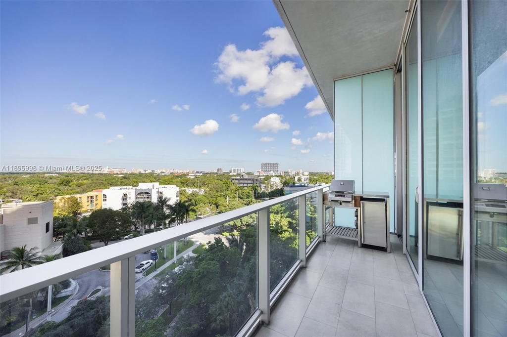 Real estate property located at 2669 Bayshore Dr #804N, Miami-dade, Dinner Key, Coconut Grove, FL