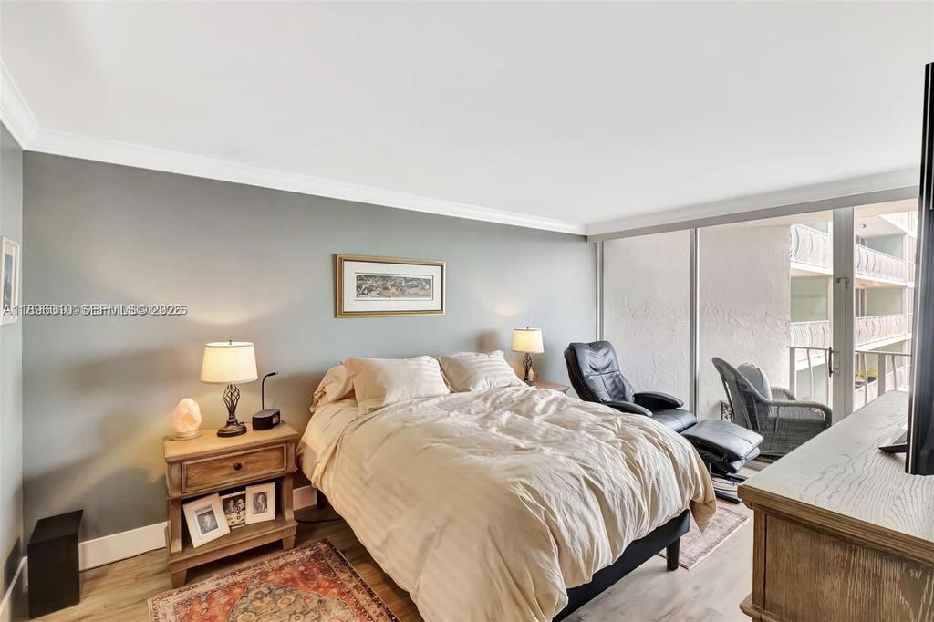 Real estate property located at 7601 Treasure Dr #1410, Miami-dade, The Grandview Palace Cond, North Bay Village, FL