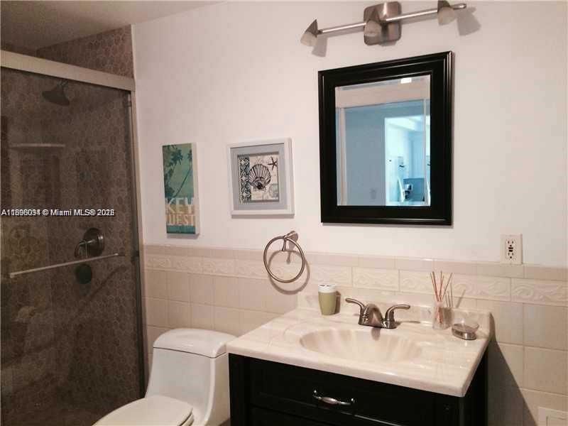 Real estate property located at 19380 Collins Ave #1624, Miami-dade, Oceanview Building B Cond, Sunny Isles Beach, FL