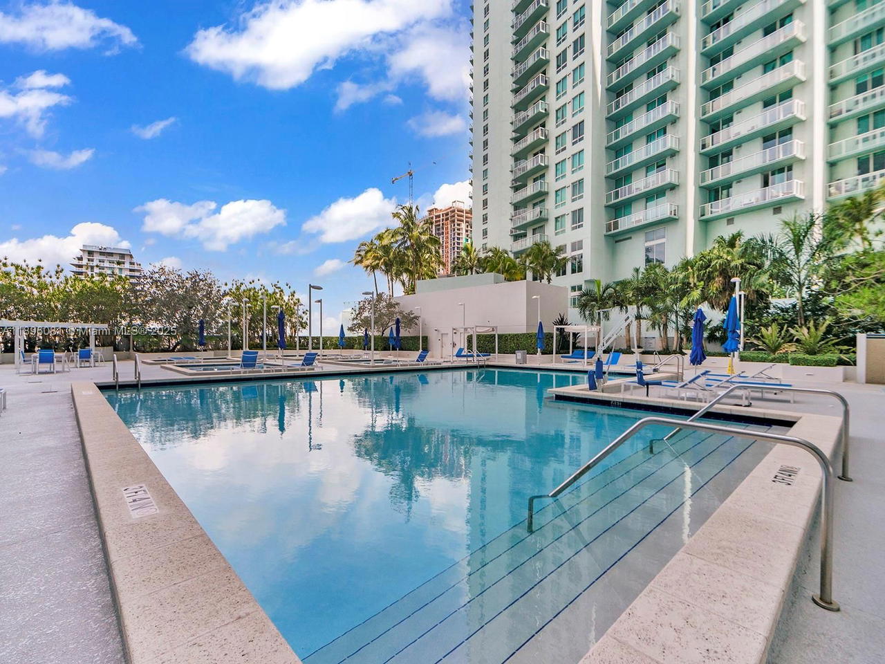 Real estate property located at 1800 Bayshore Dr #1505, Miami-dade, 1800 Club Condo, Miami, FL
