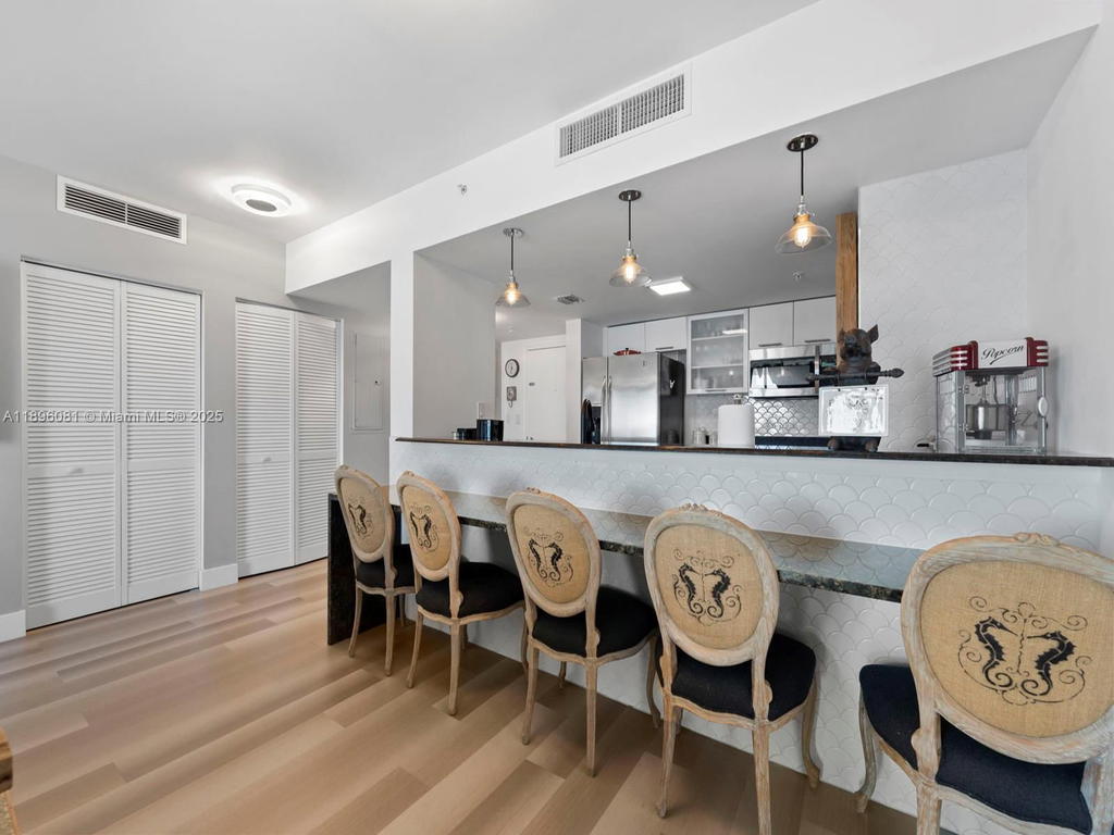 Real estate property located at 1800 Bayshore Dr #1505, Miami-dade, 1800 Club Condo, Miami, FL