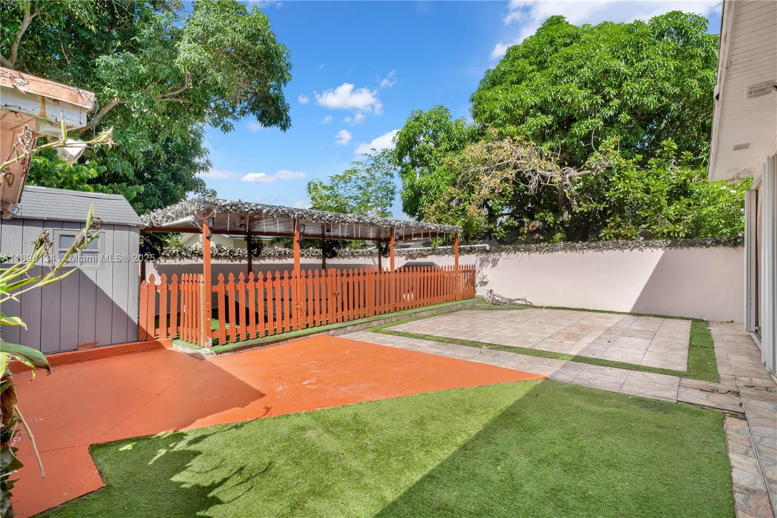 Real estate property located at 132 18th Ave, Miami-dade, Hillcrest, Miami, FL