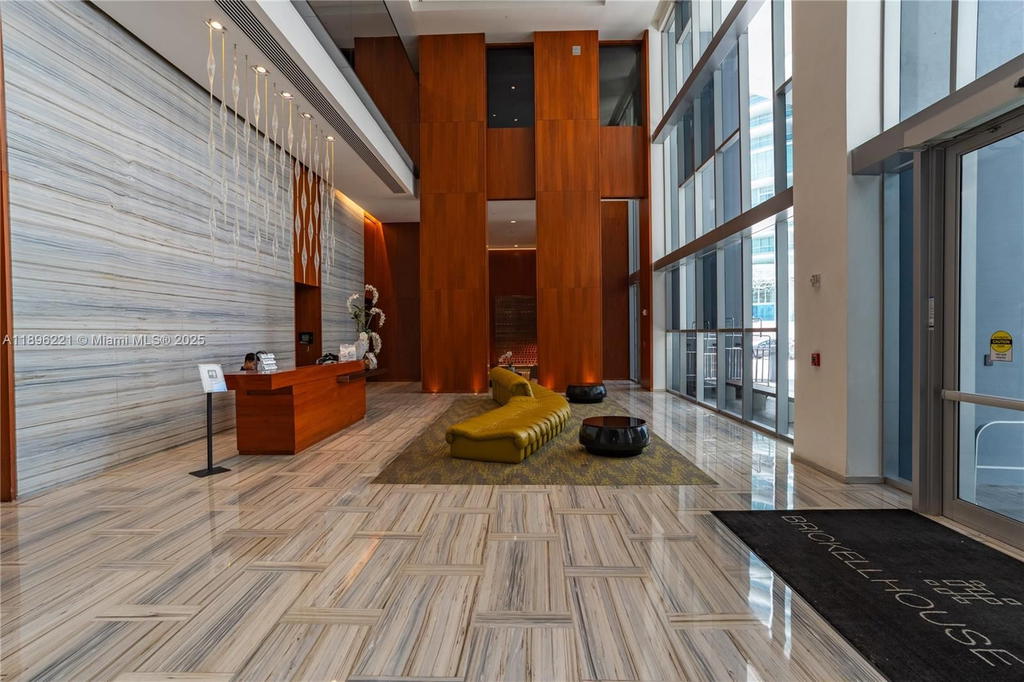 Real estate property located at 1300 Brickell Bay Dr #808, Miami-dade, Brickellhouse Condo, Miami, FL