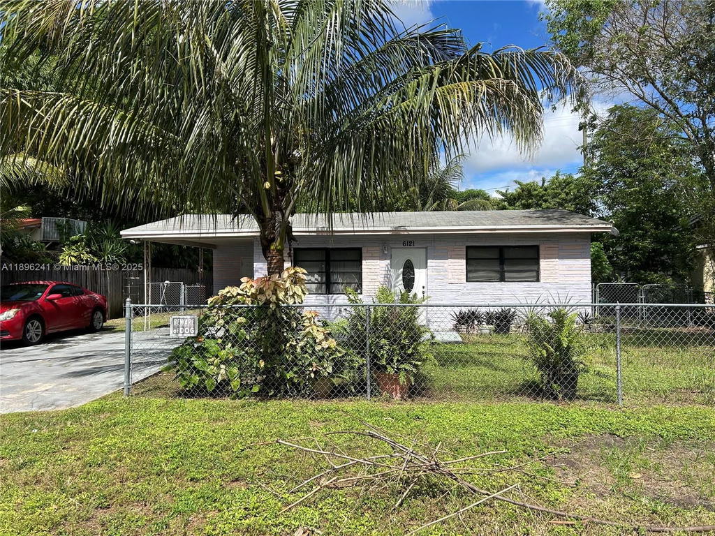 Real estate property located at 6121 Madison St, Broward, Breeze Haven, Hollywood, FL