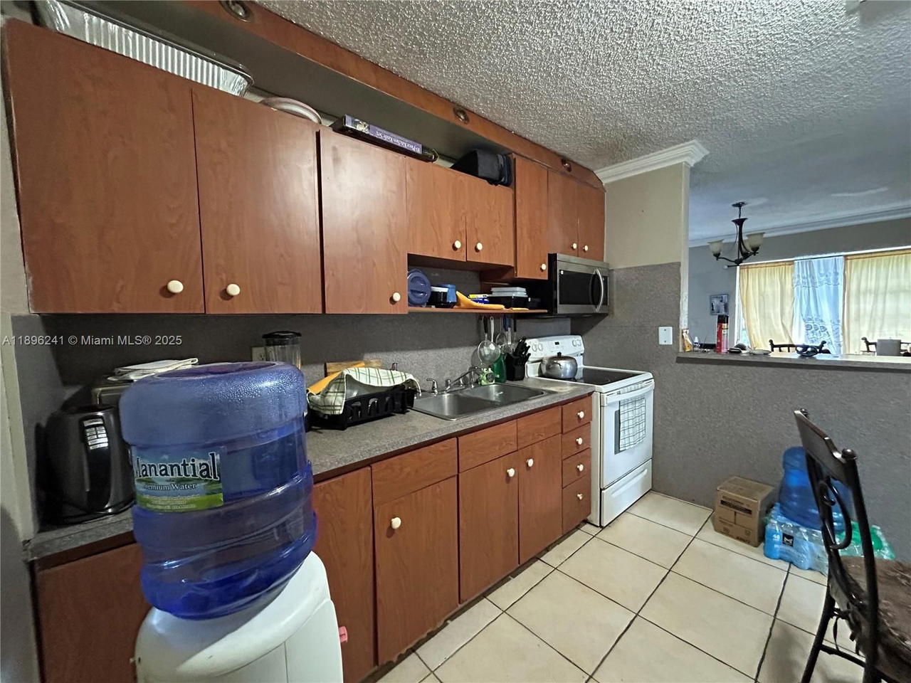 Real estate property located at 6121 Madison St, Broward, Breeze Haven, Hollywood, FL