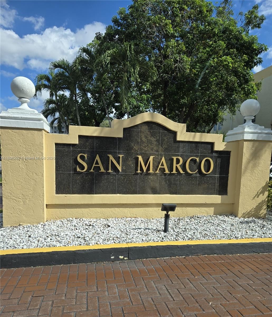Real estate property located at 8860 Fontainebleau Blvd #304, Miami-dade, San Marco Condo, Miami, FL
