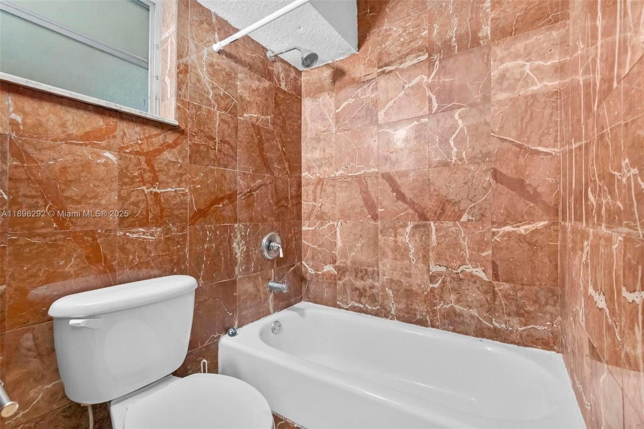 Real estate property located at 8860 Fontainebleau Blvd #304, Miami-dade, San Marco Condo, Miami, FL