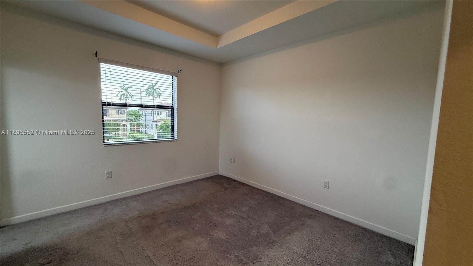 Real estate property located at 11381 248th Ln, Miami-dade, Coco Palm Villas, Homestead, FL