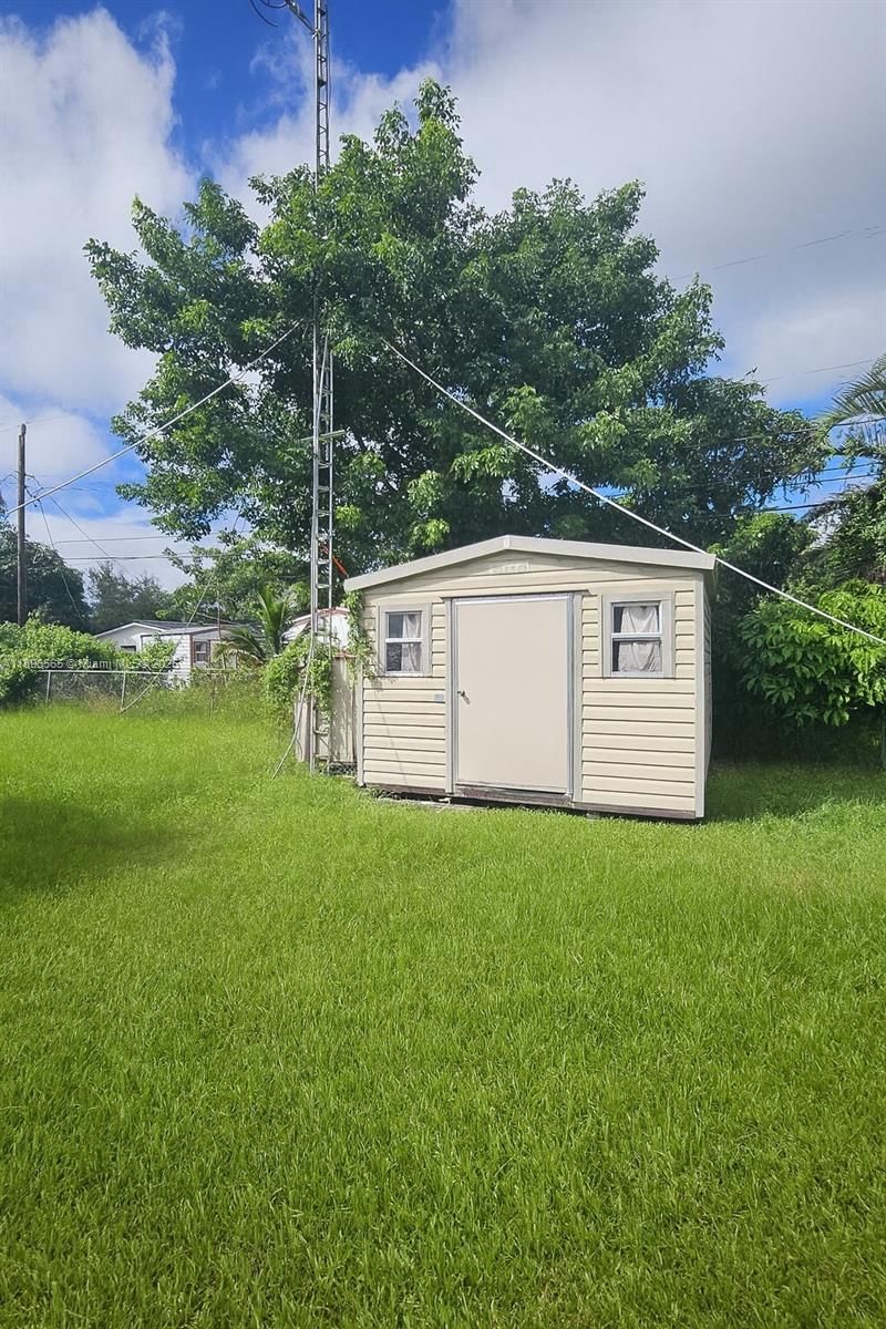 Real estate property located at 15770 17th Pl, Miami-dade, Bunche Park 1 Addn, Miami Gardens, FL