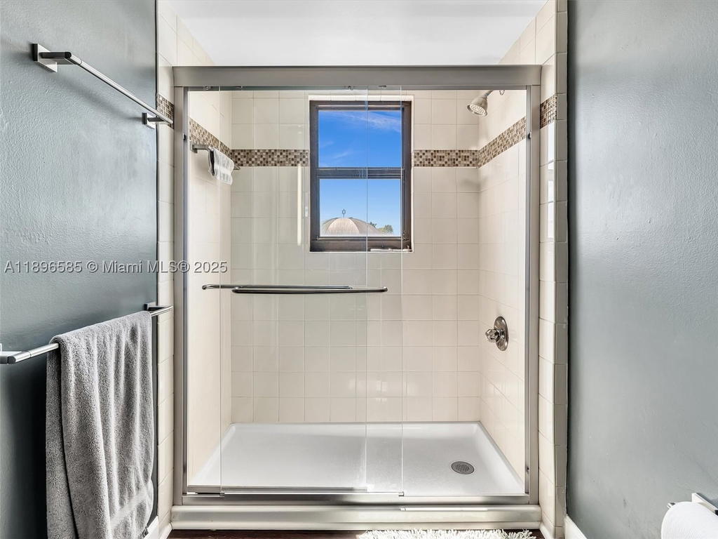 Real estate property located at 1775 Washington Ave #8B, Miami-dade, Parc Plaza Condo, Miami Beach, FL