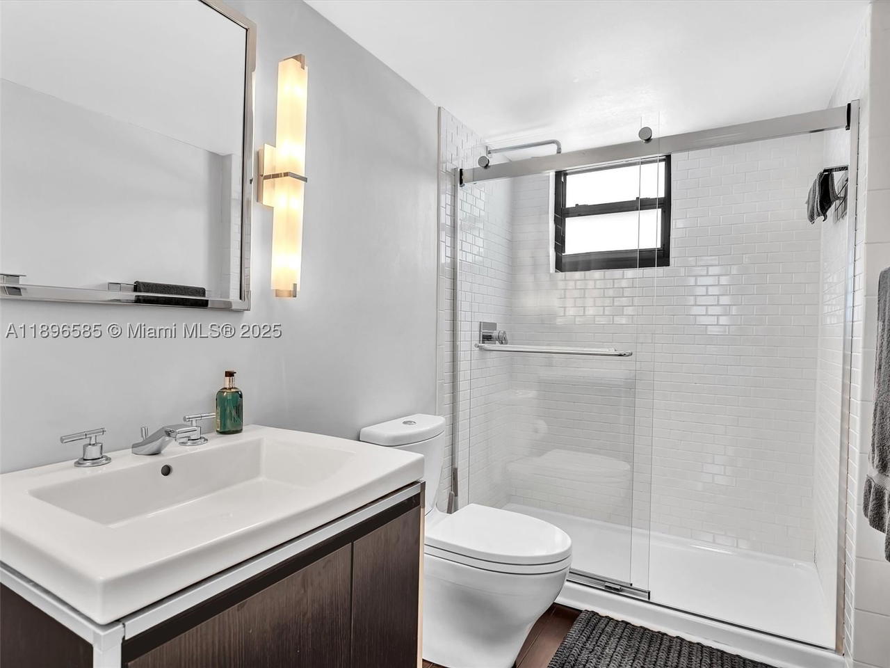 Real estate property located at 1775 Washington Ave #8B, Miami-dade, Parc Plaza Condo, Miami Beach, FL