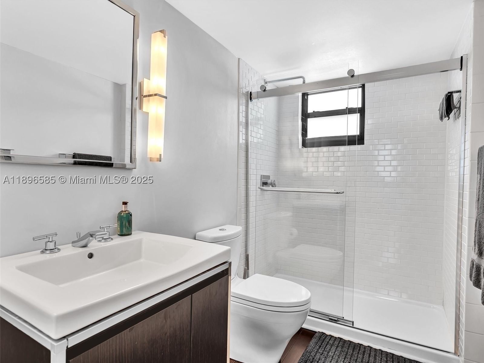 Real estate property located at 1775 Washington Ave #8B, Miami-dade, Parc Plaza Condo, Miami Beach, FL