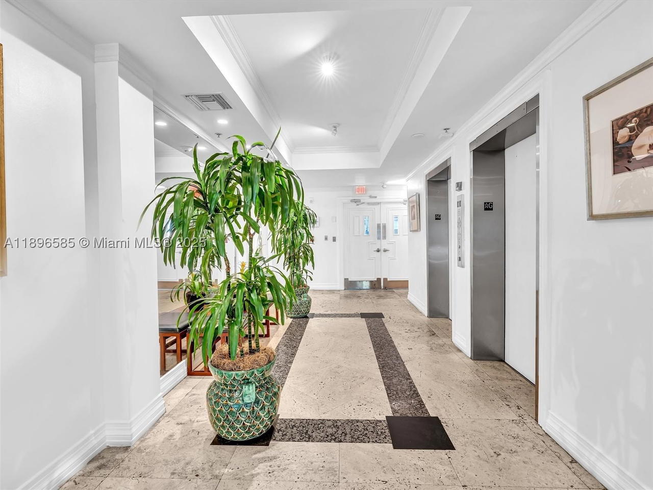 Real estate property located at 1775 Washington Ave #8B, Miami-dade, Parc Plaza Condo, Miami Beach, FL