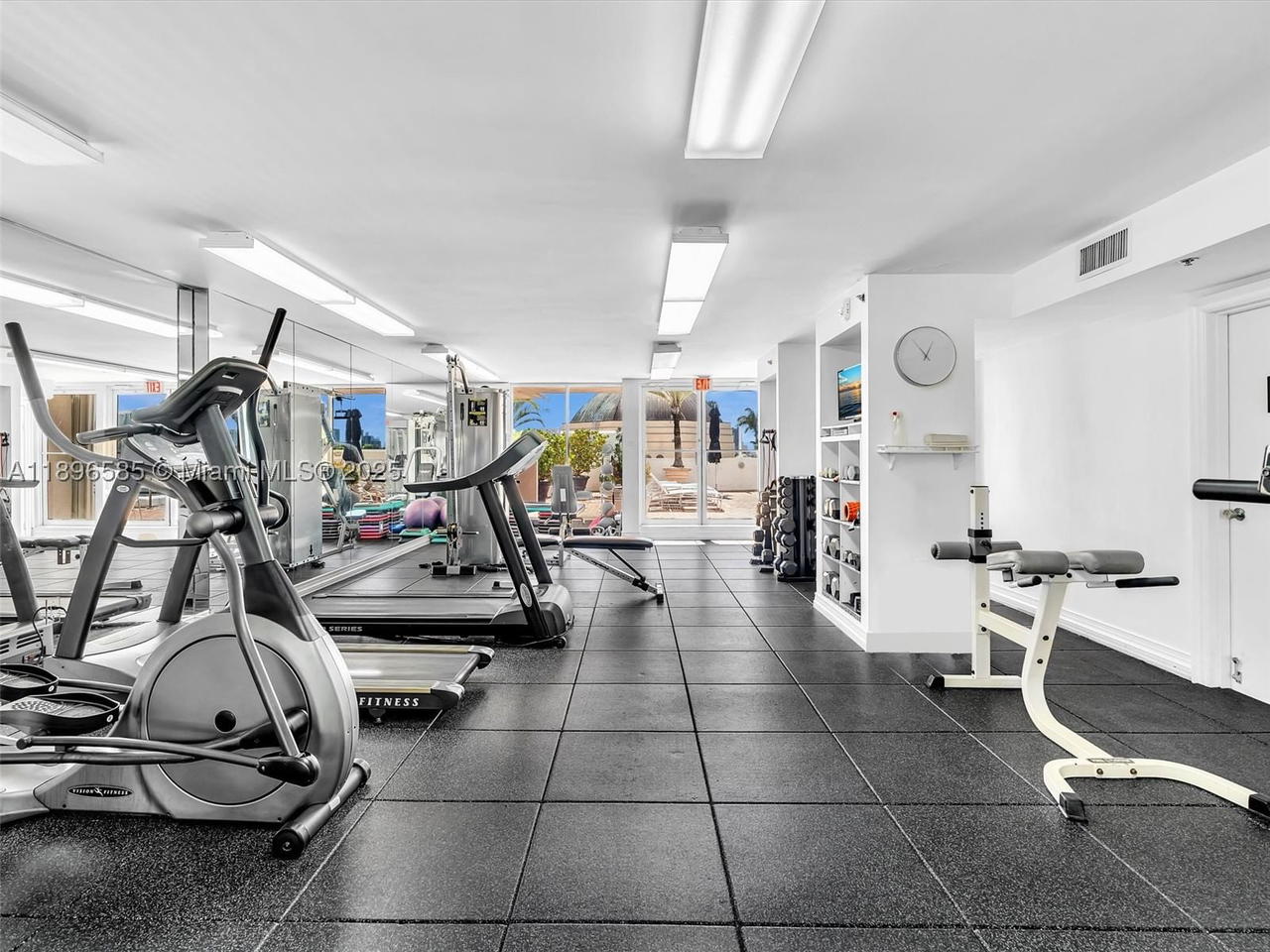 Real estate property located at 1775 Washington Ave #8B, Miami-dade, Parc Plaza Condo, Miami Beach, FL
