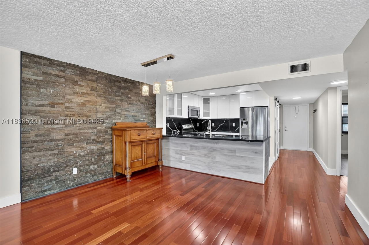 Real estate property located at , Broward, Sunrise Lakes 183 Condo, Sunrise, FL